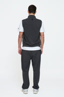 Helme Hybrid Gilet Charcoal